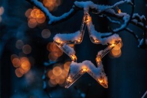 How To Deal With Toxic People - Lighted Star With Snow
